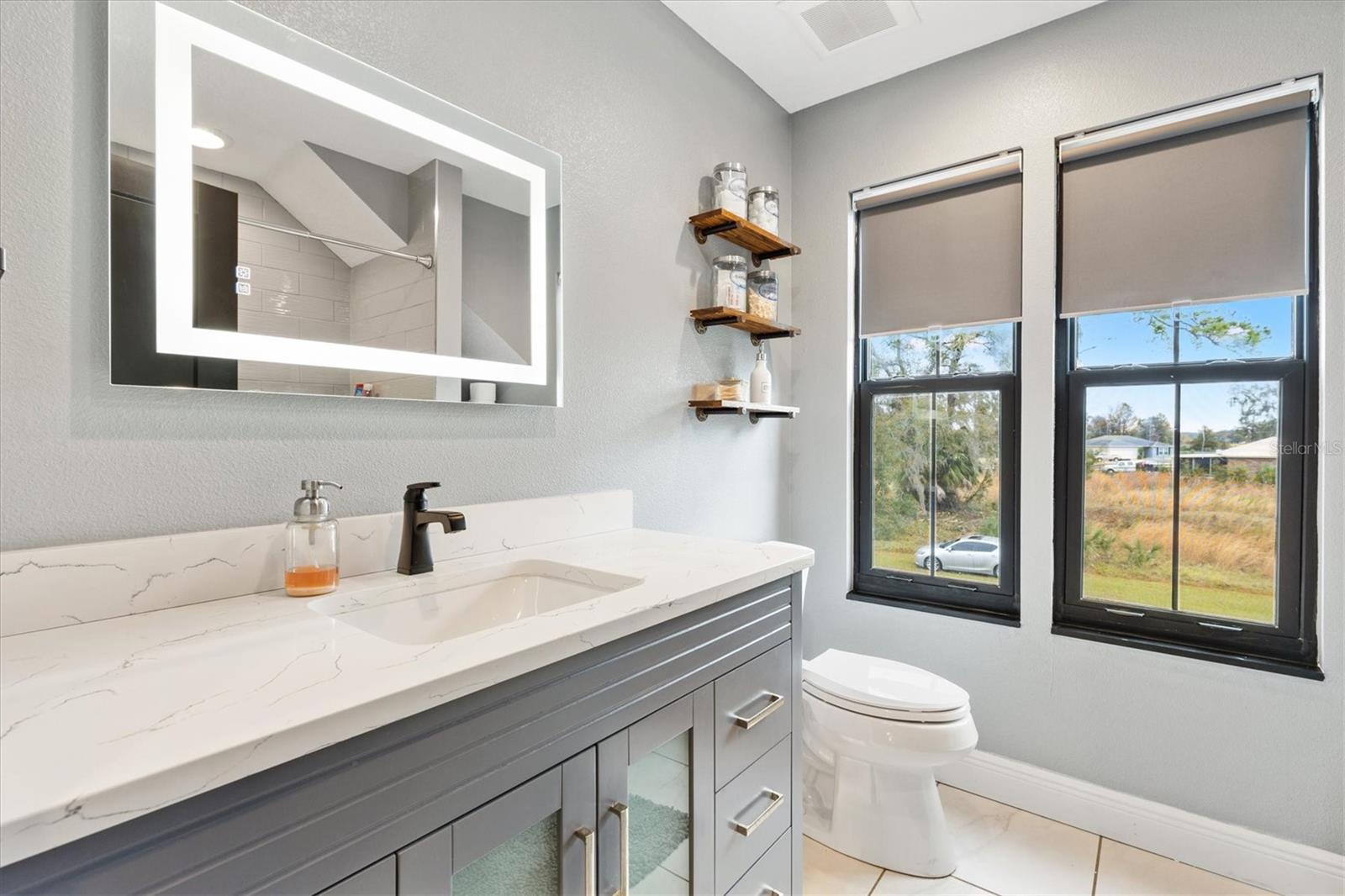 SUNSET SHORES - Residential