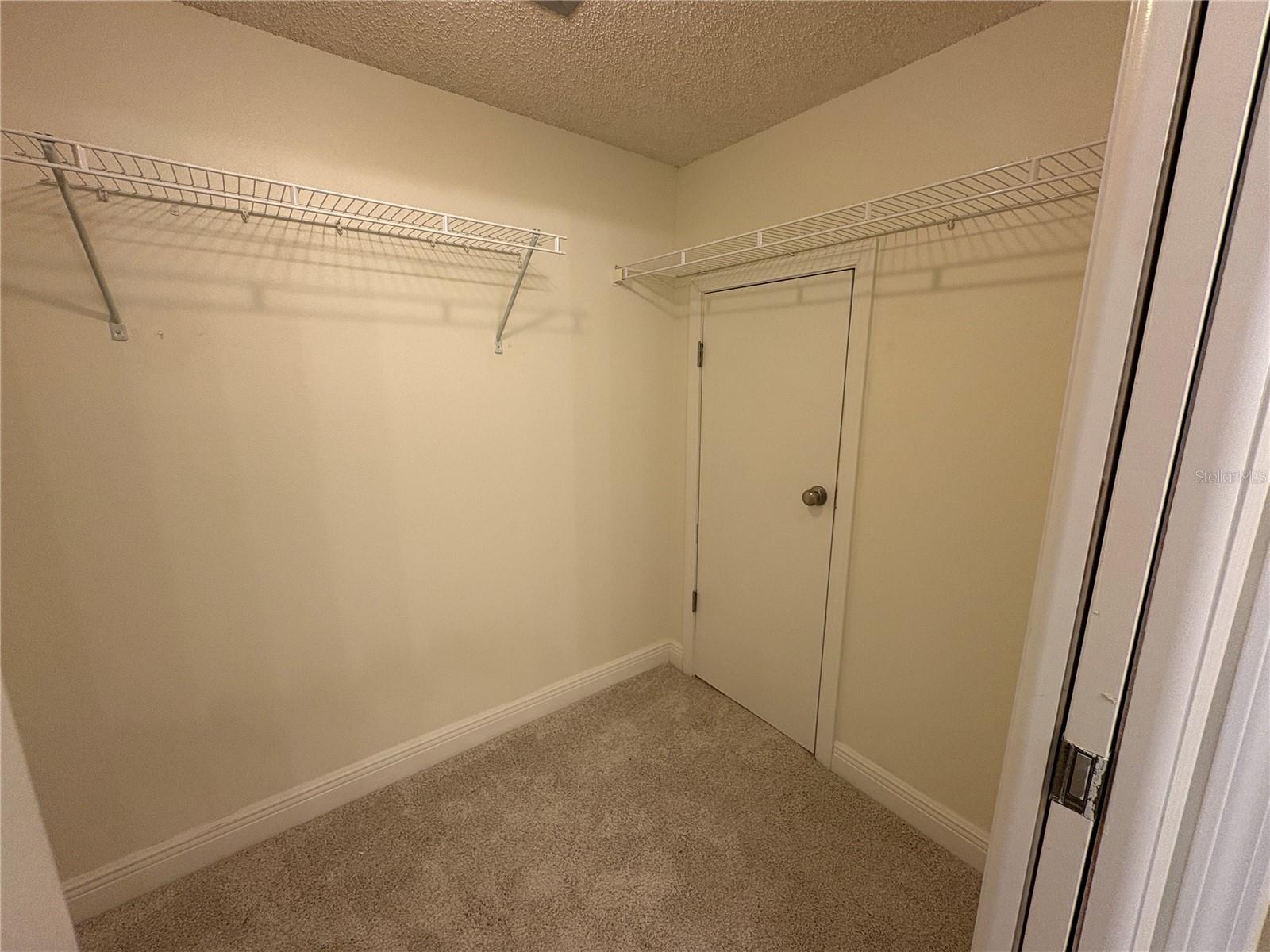LE GRAND MARQUIS CONDO - Residential
