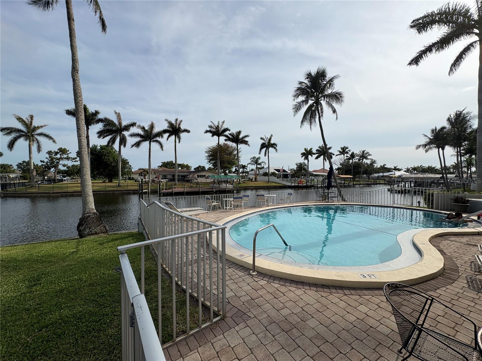 LE GRAND MARQUIS CONDO - Residential