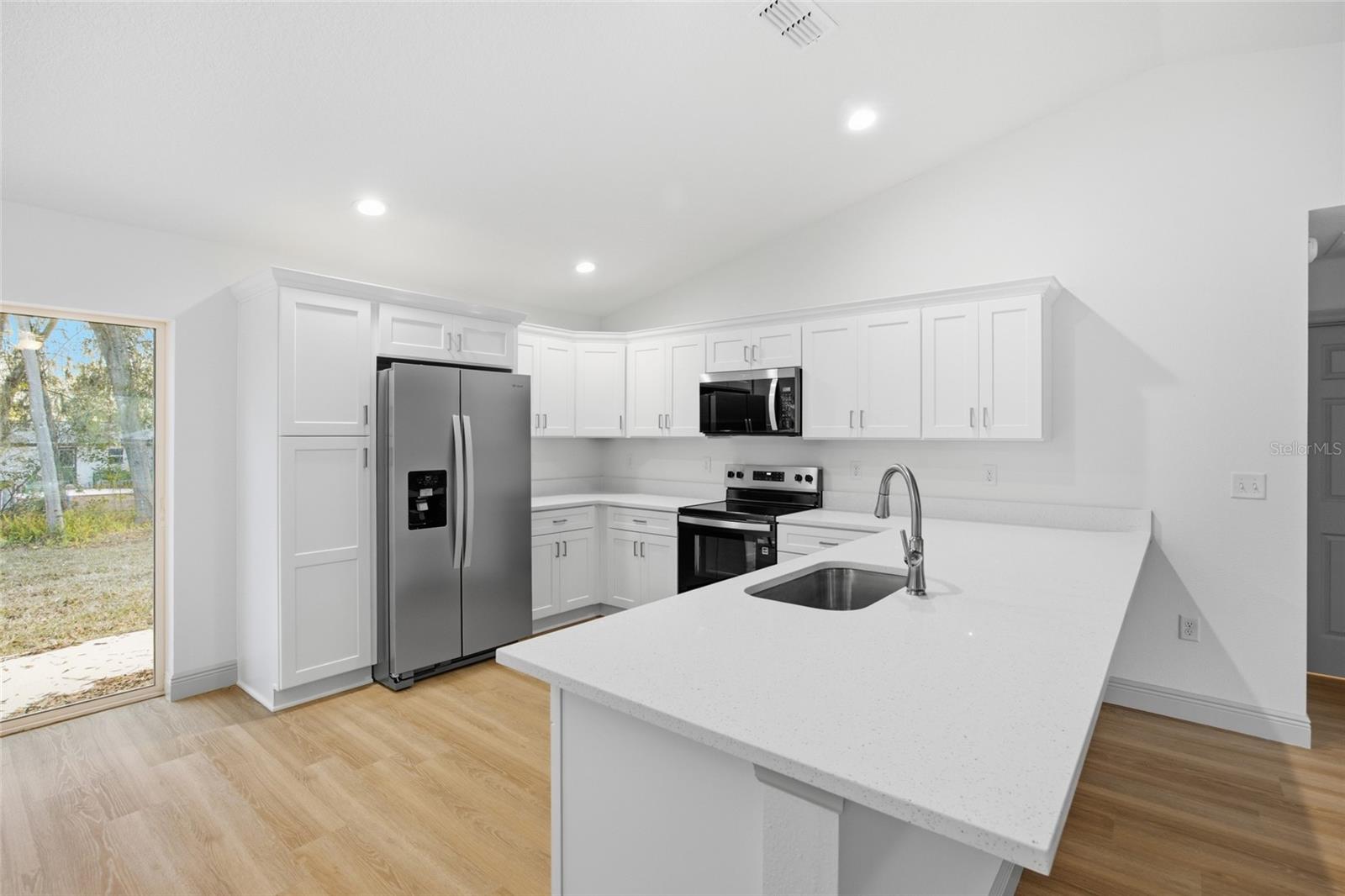 BELLEVIEW HEIGHTS ESTATE - Residential