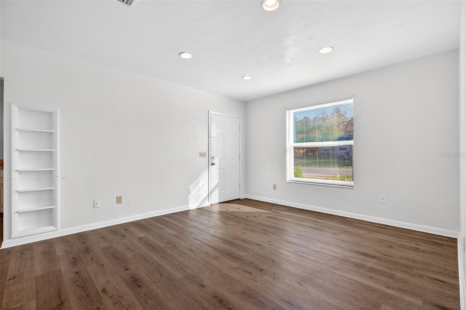 CITRUS SPGS UNIT 02 - Residential