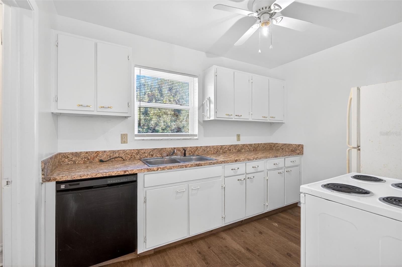 CITRUS SPGS UNIT 02 - Residential