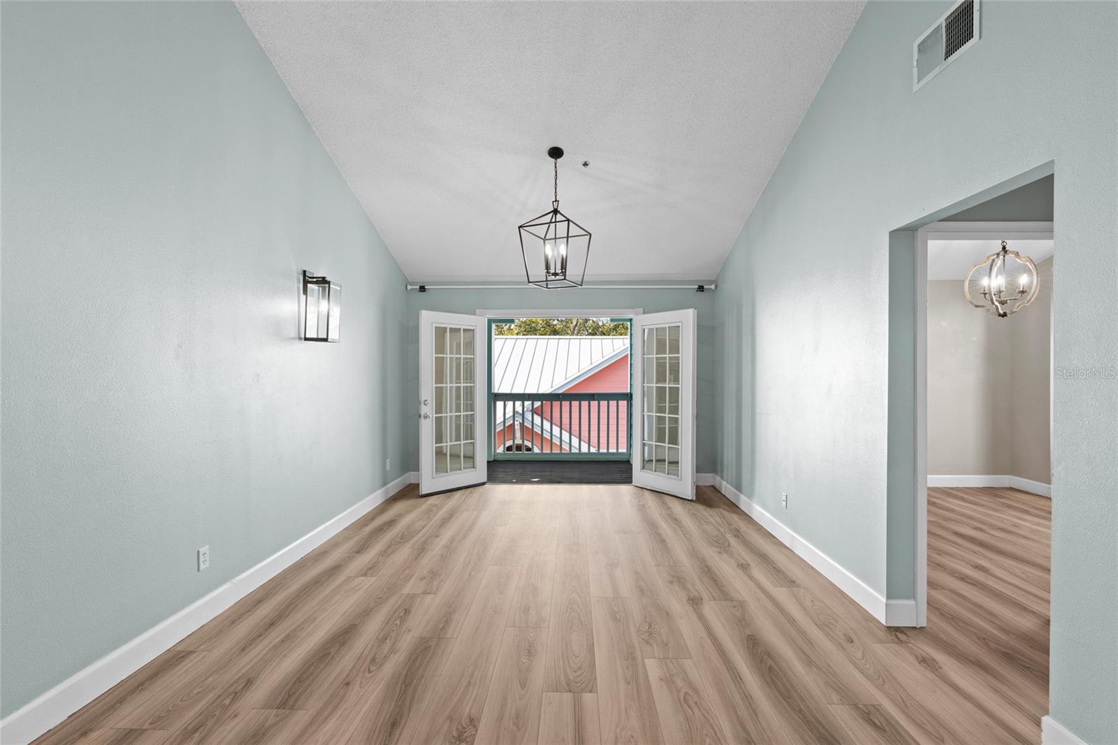 MALLORY SQUARE A CONDOMINIUM - Residential