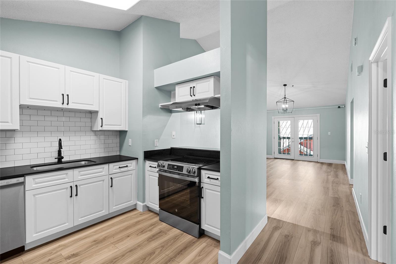 MALLORY SQUARE A CONDOMINIUM - Residential