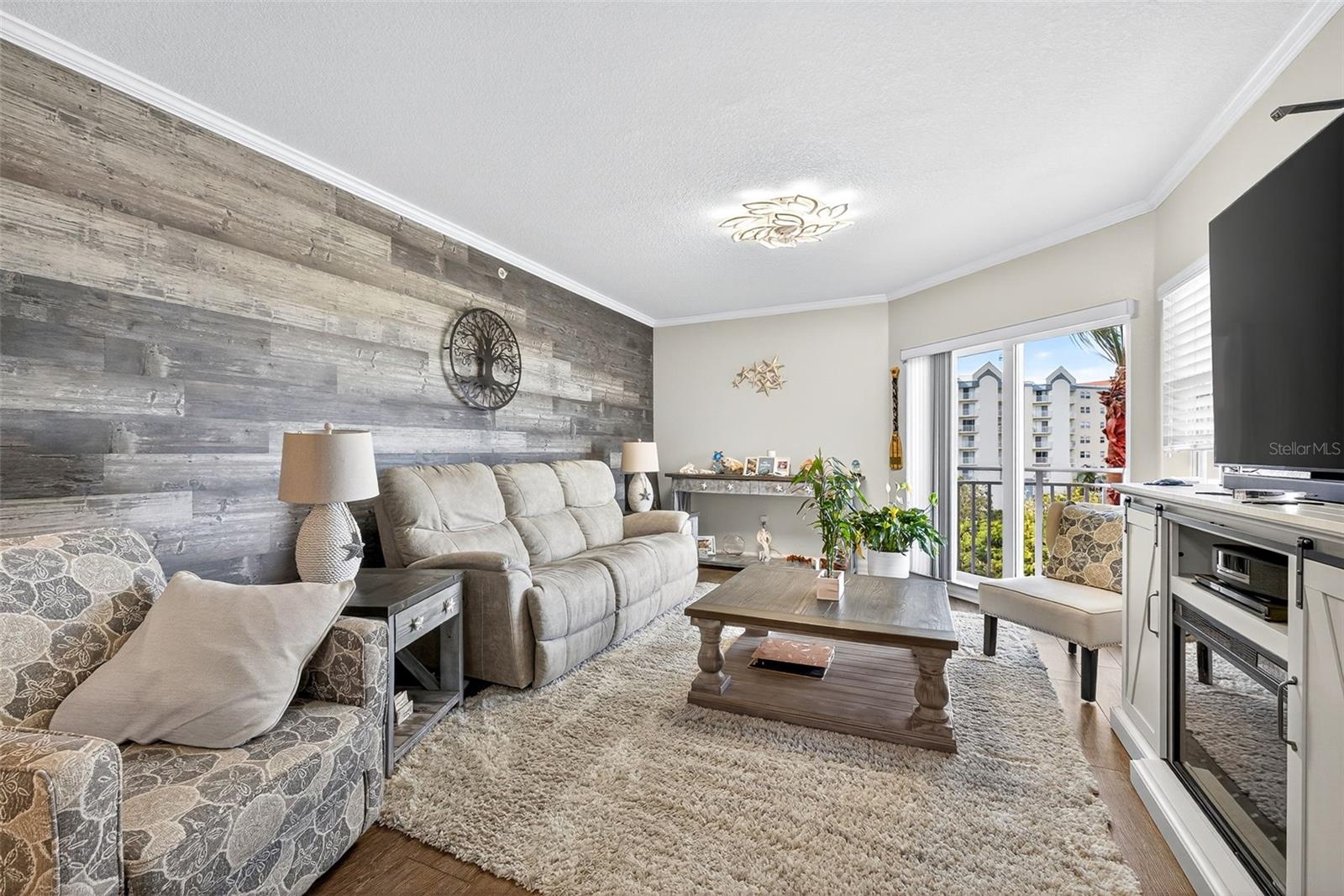 4516 SEAGULL DRIVE 519