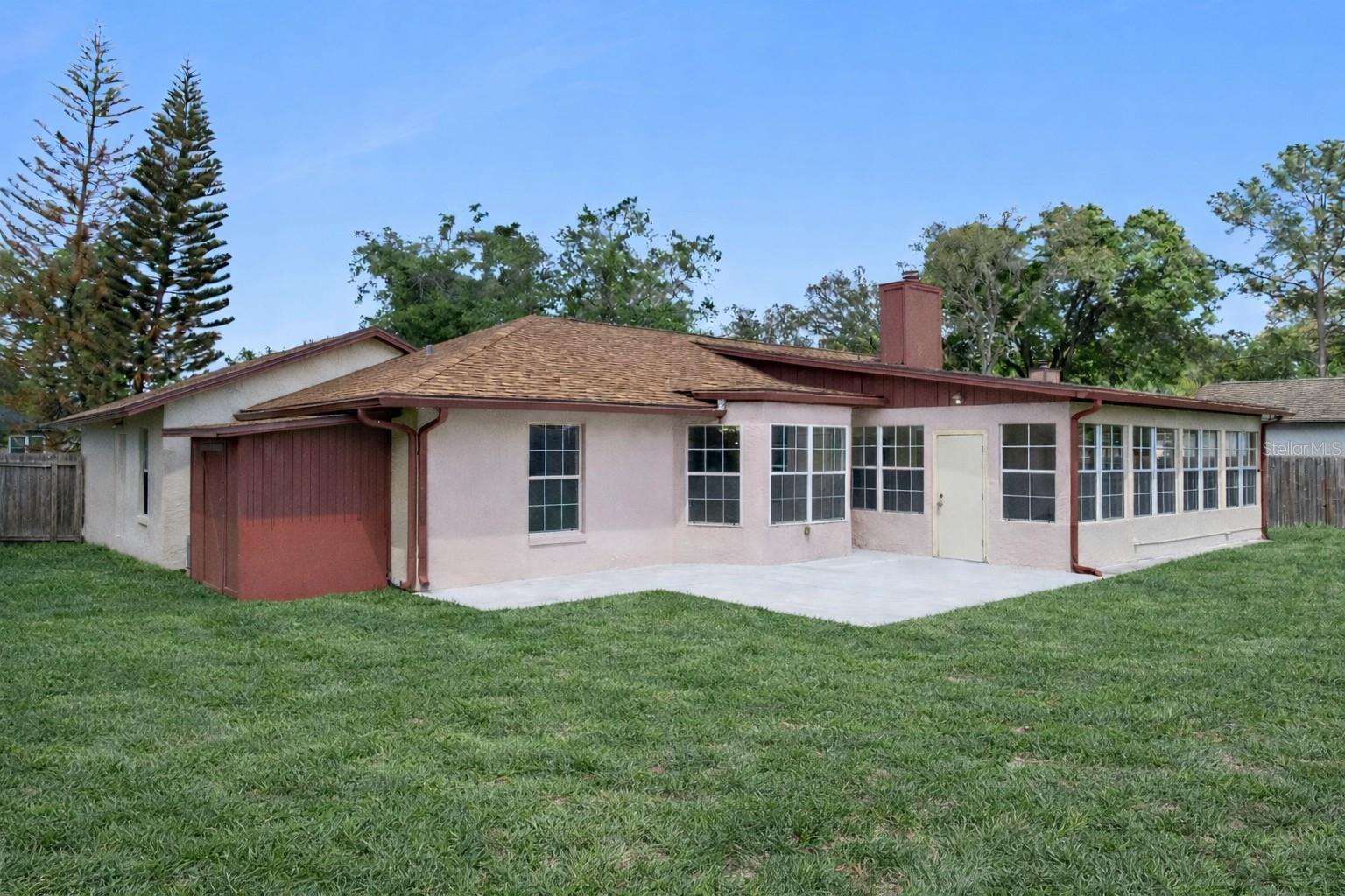 LAKE BOSSE OAKS - Residential