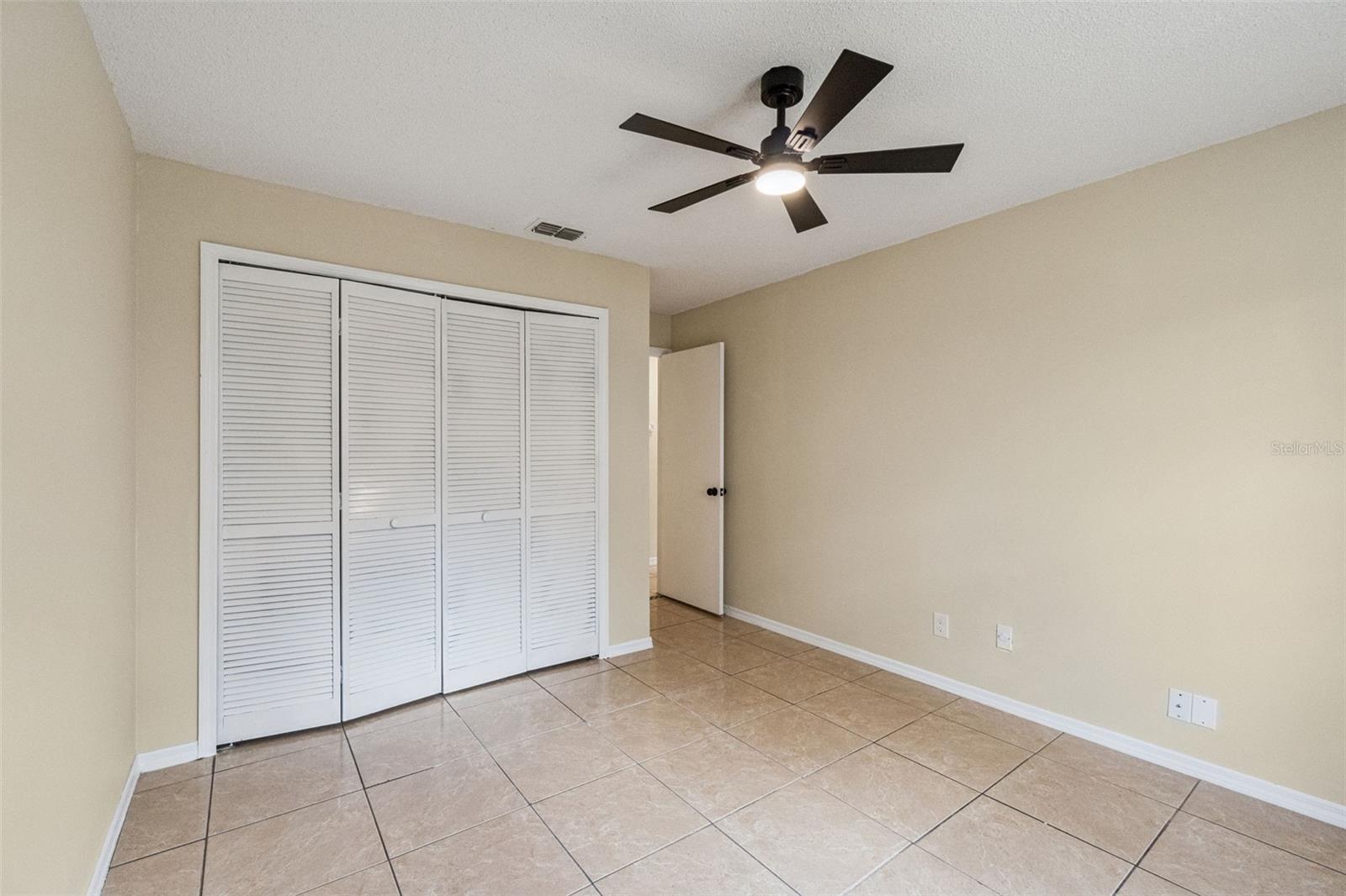 LAKE BOSSE OAKS - Residential