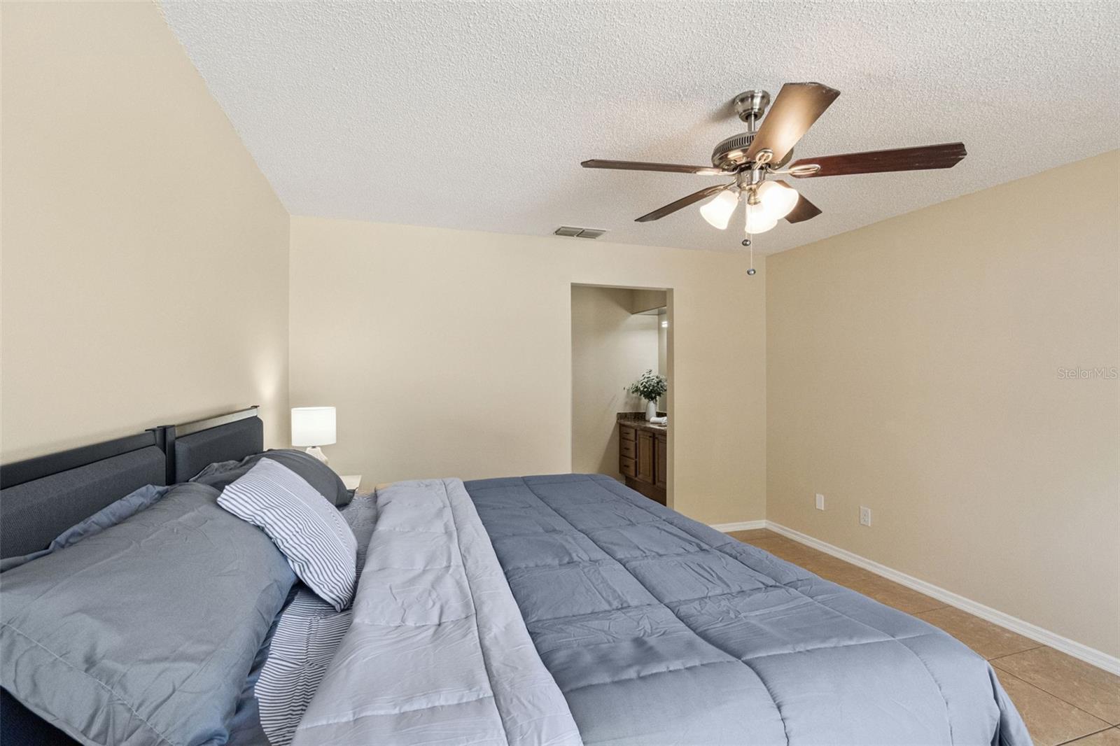 LAKE BOSSE OAKS - Residential