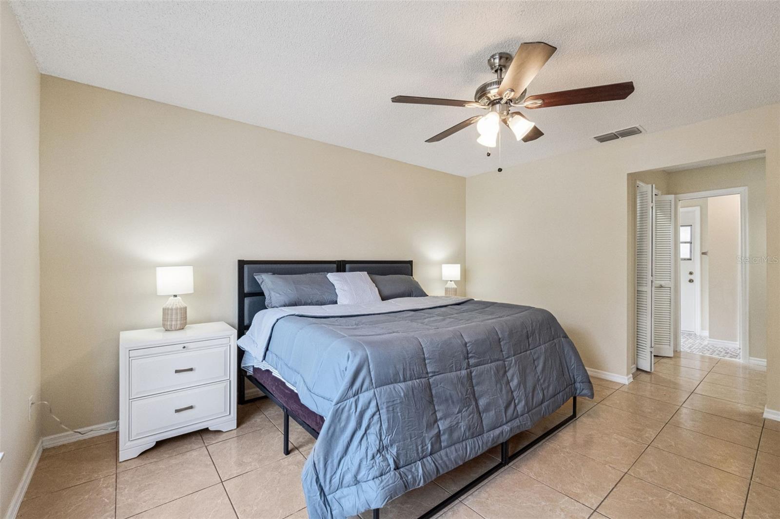 LAKE BOSSE OAKS - Residential