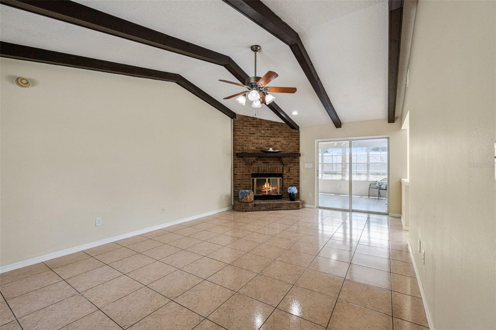 LAKE BOSSE OAKS - Residential