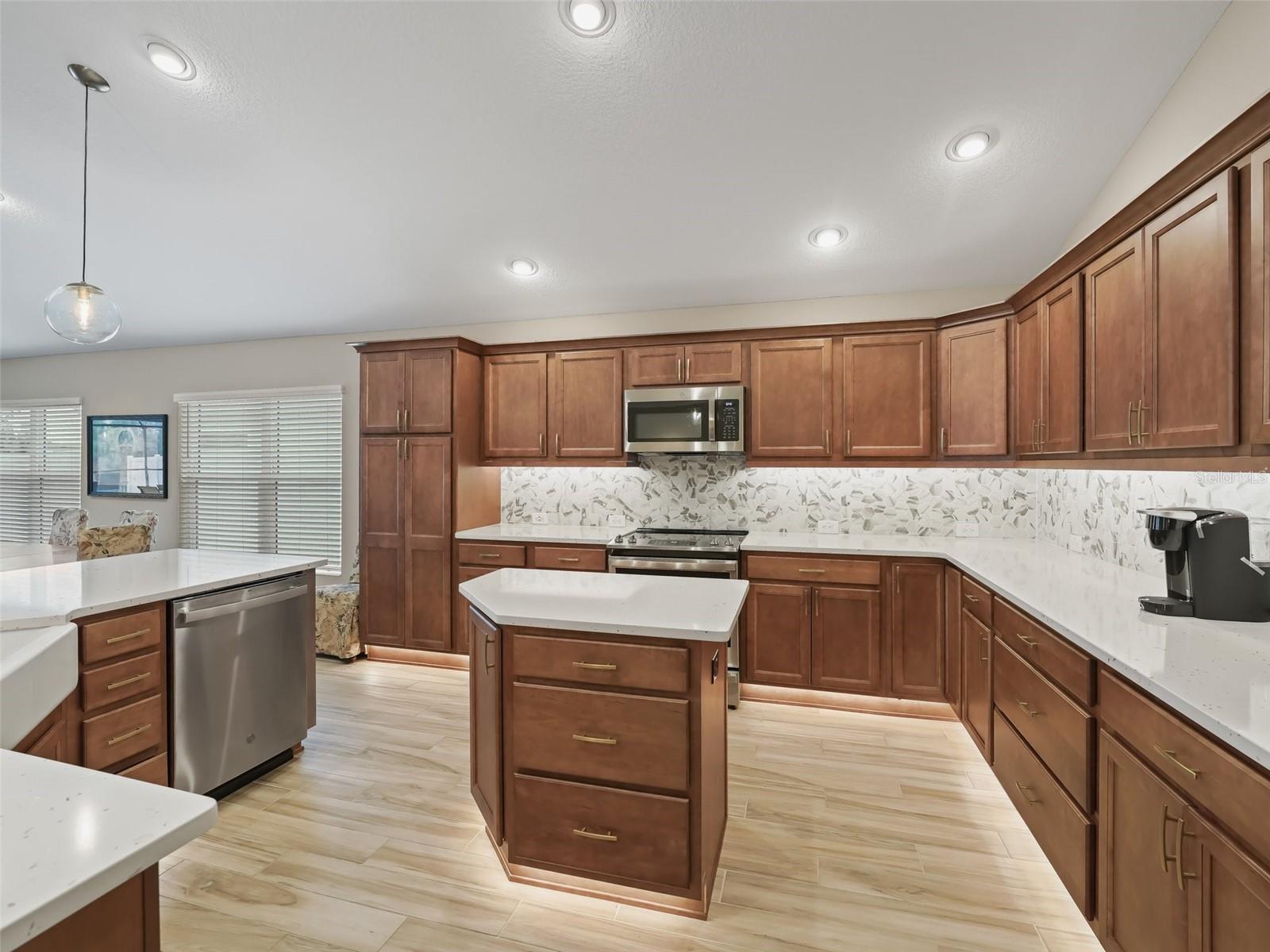 VILLAGES/SOUTHERN OAKS TY VILL - Residential Lease