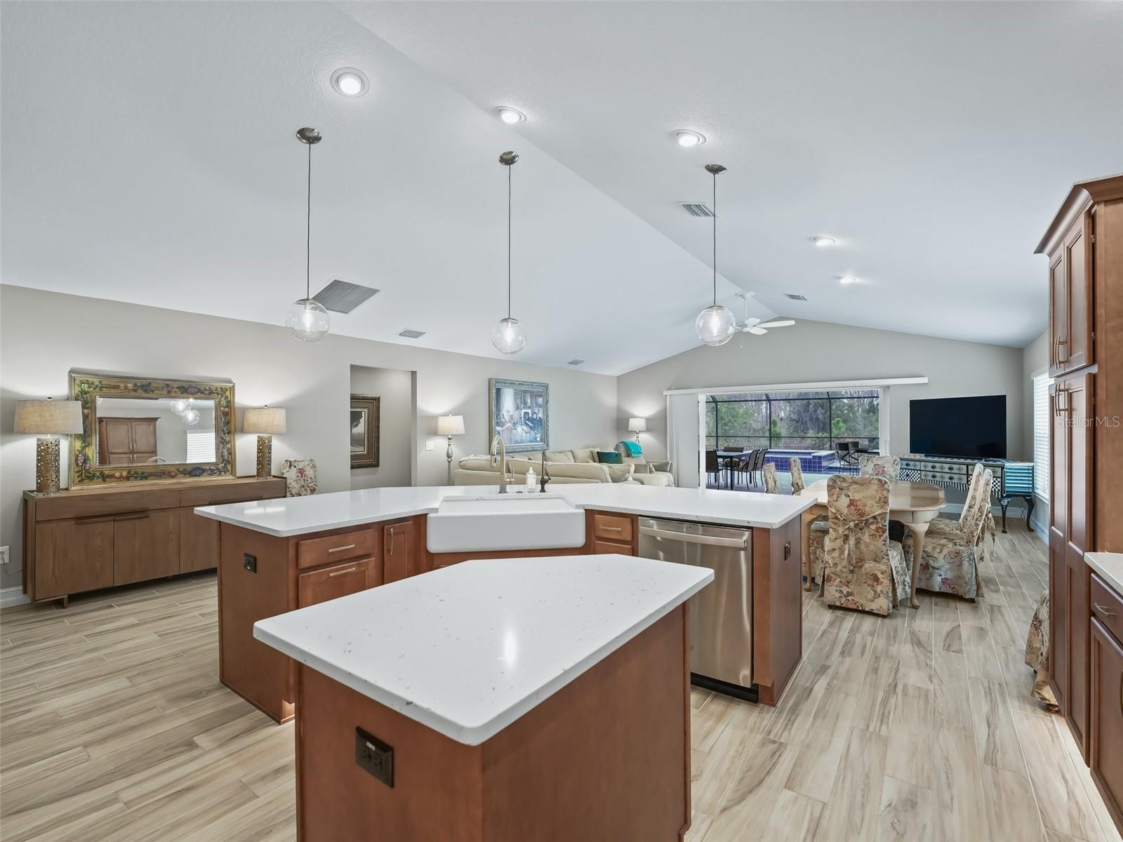 VILLAGES/SOUTHERN OAKS TY VILL - Residential Lease