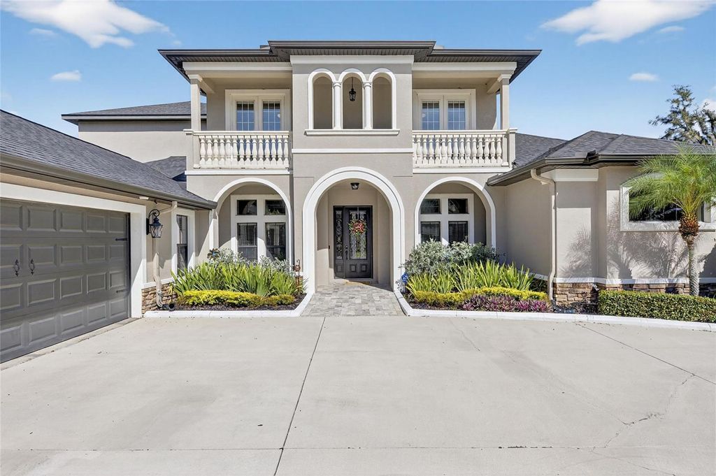 Photo of 121 Falling Water Drive, Brandon, FL 33511 (MLS # TB8448107)