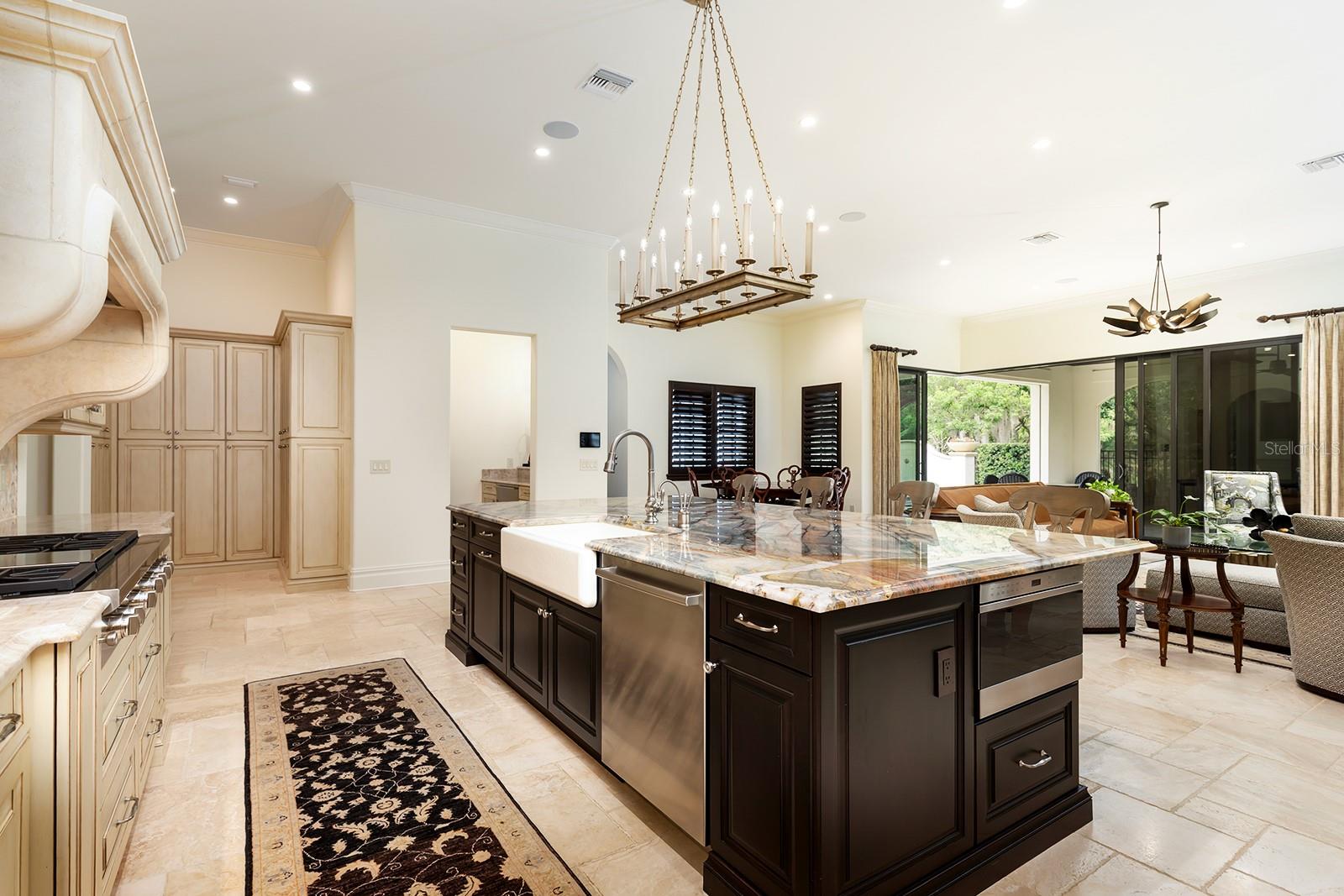 GARDENS/ISLEWORTH - Residential