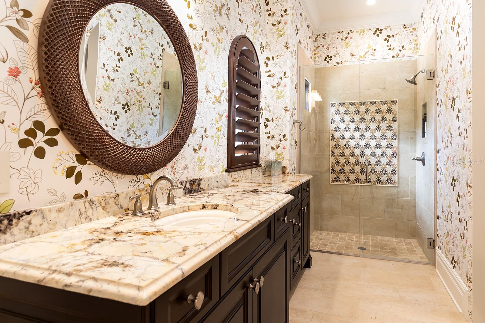 GARDENS/ISLEWORTH - Residential