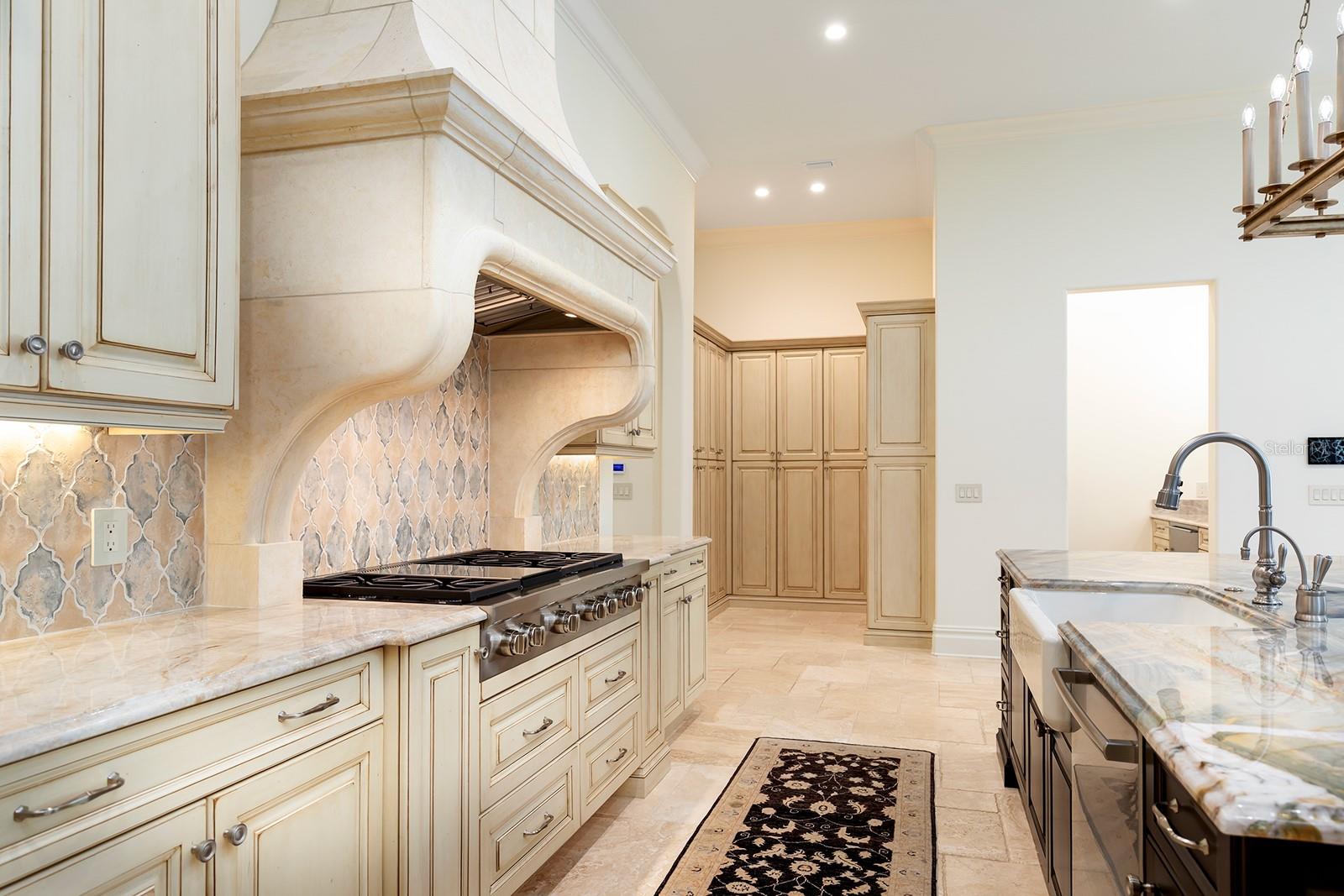 GARDENS/ISLEWORTH - Residential