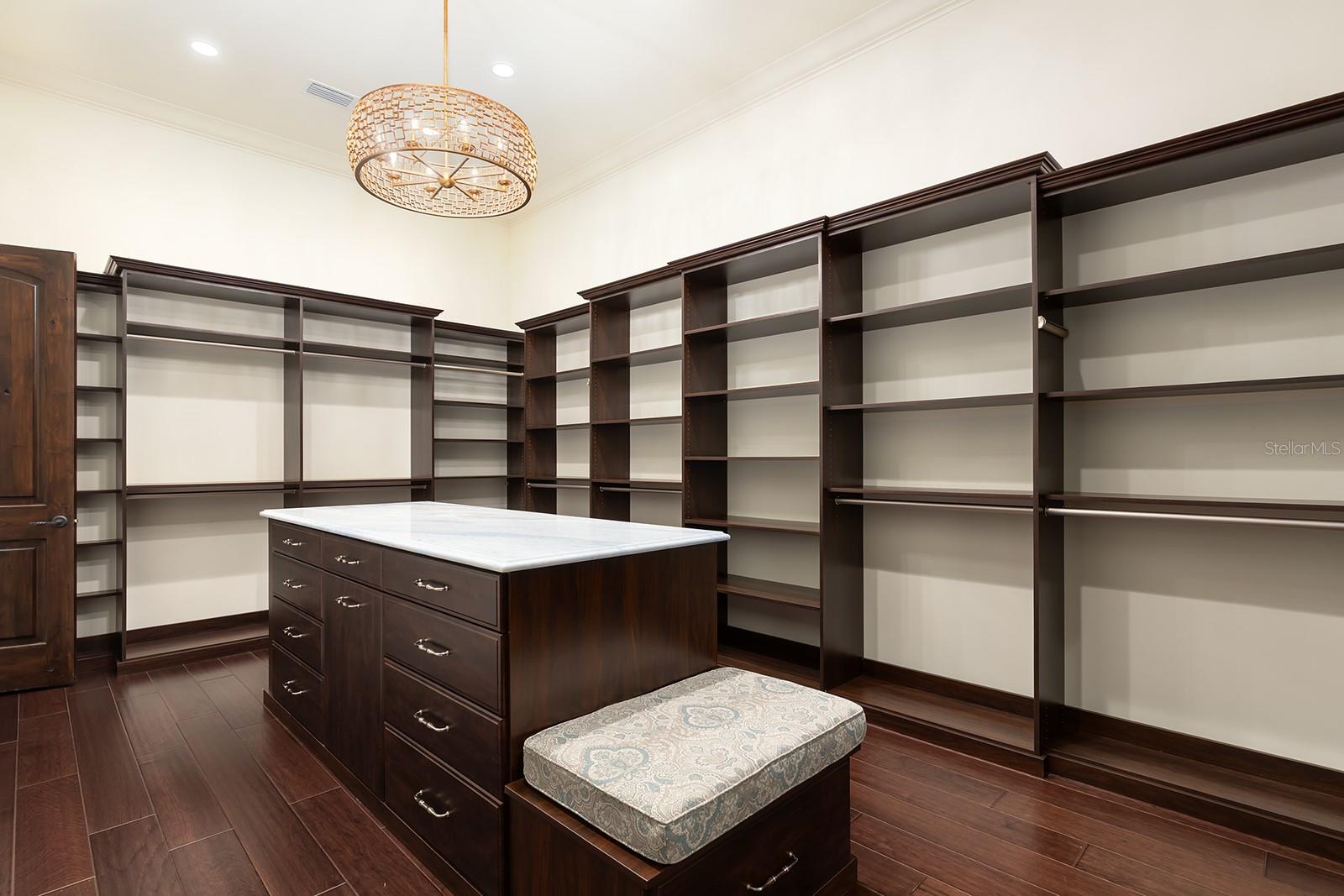 GARDENS/ISLEWORTH - Residential