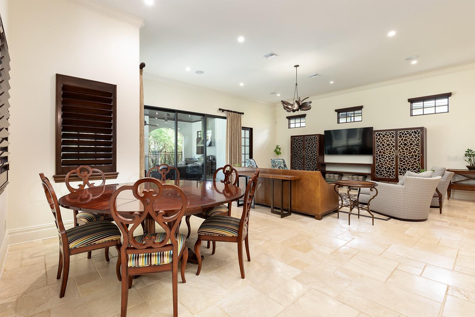 GARDENS/ISLEWORTH - Residential