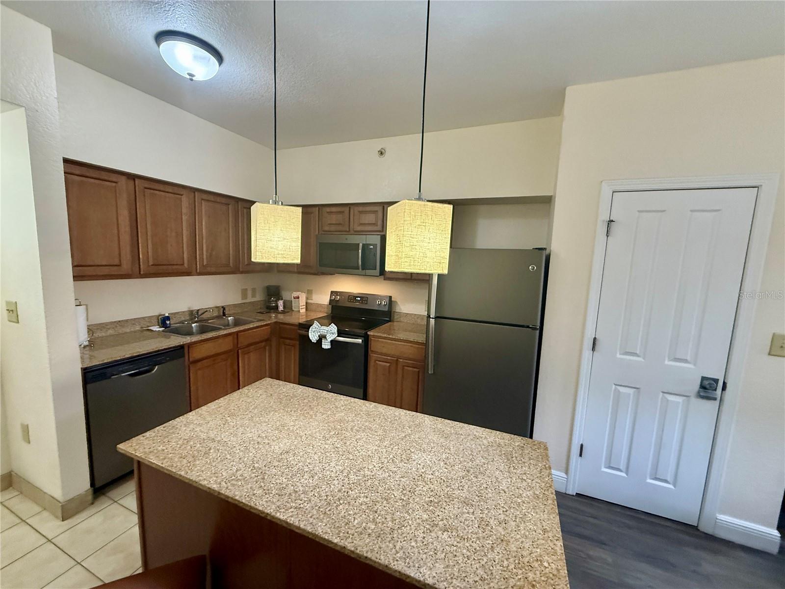 FLORIDAYS ORLANDO RESIDENCE - Residential