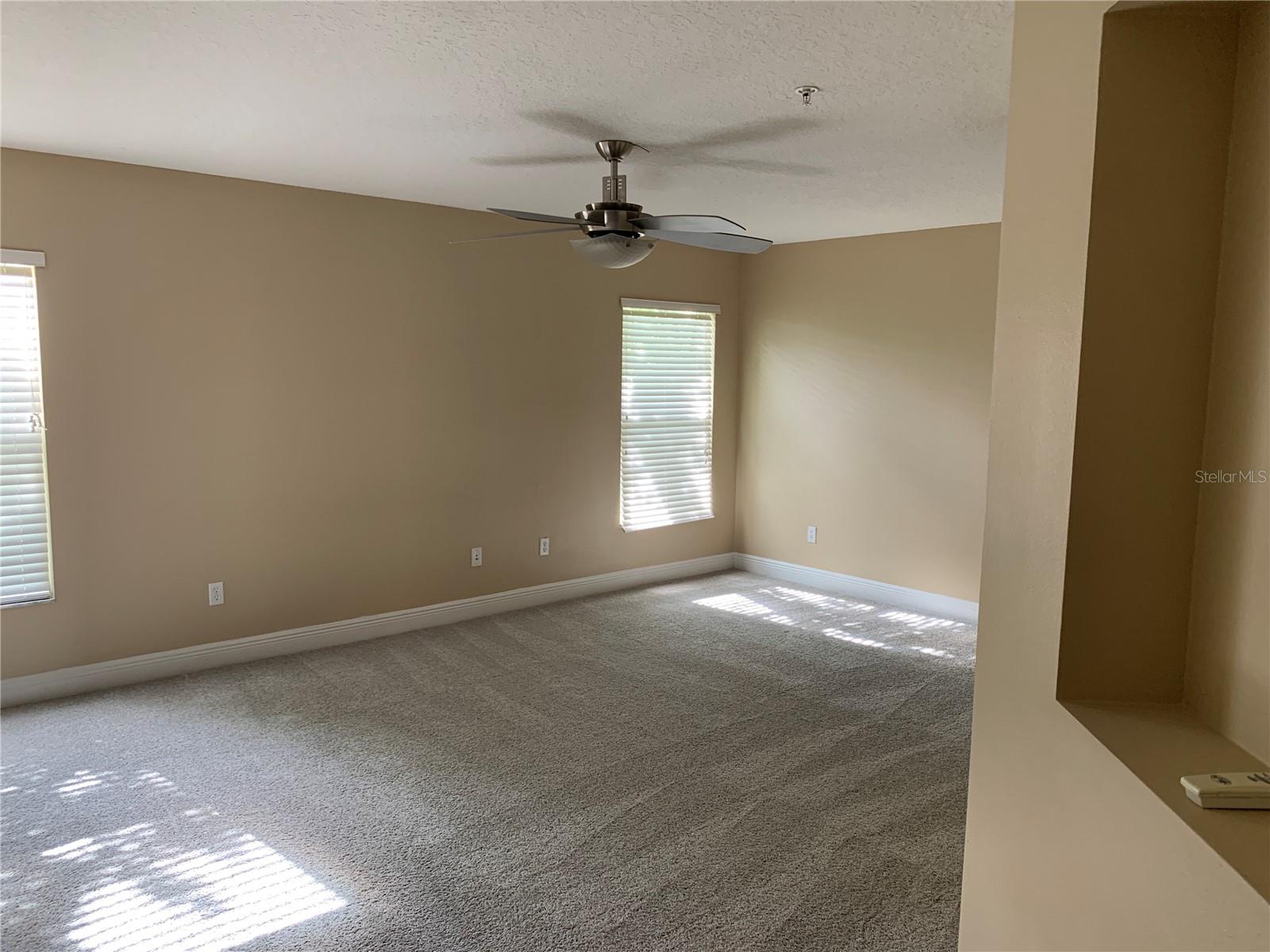 WEKIVA PARK TWNHMS - Residential Lease