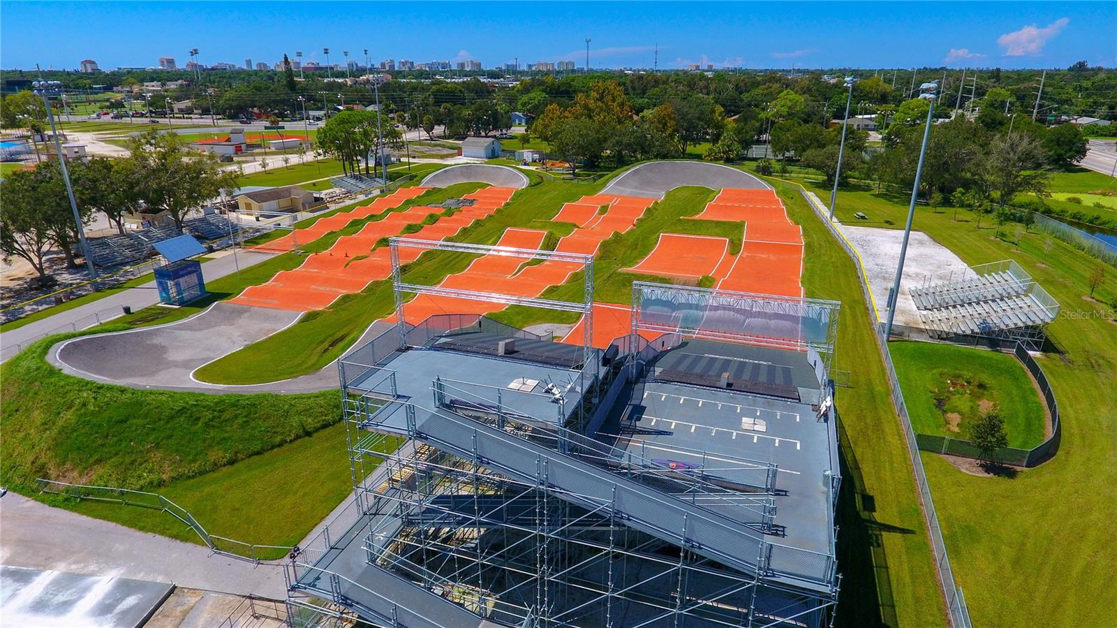 NEWTOWN HEIGHTS FIRST ADD TO - Residential