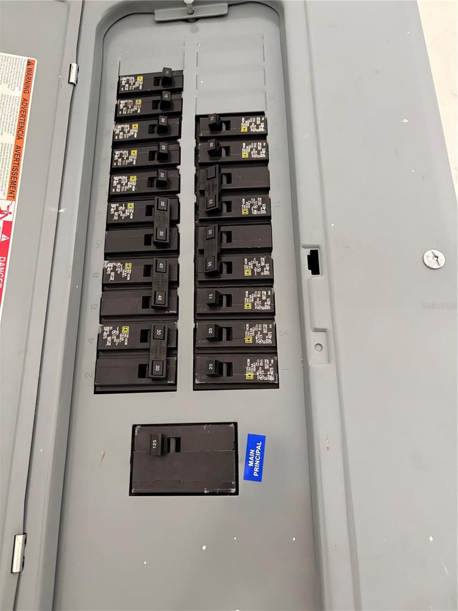 NEWTOWN HEIGHTS FIRST ADD TO - Residential