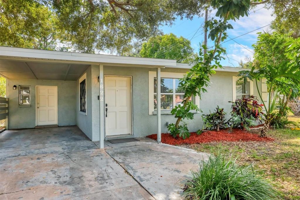 Photo of 1622 29th Street, Sarasota, FL 34234 (MLS # A4663461)