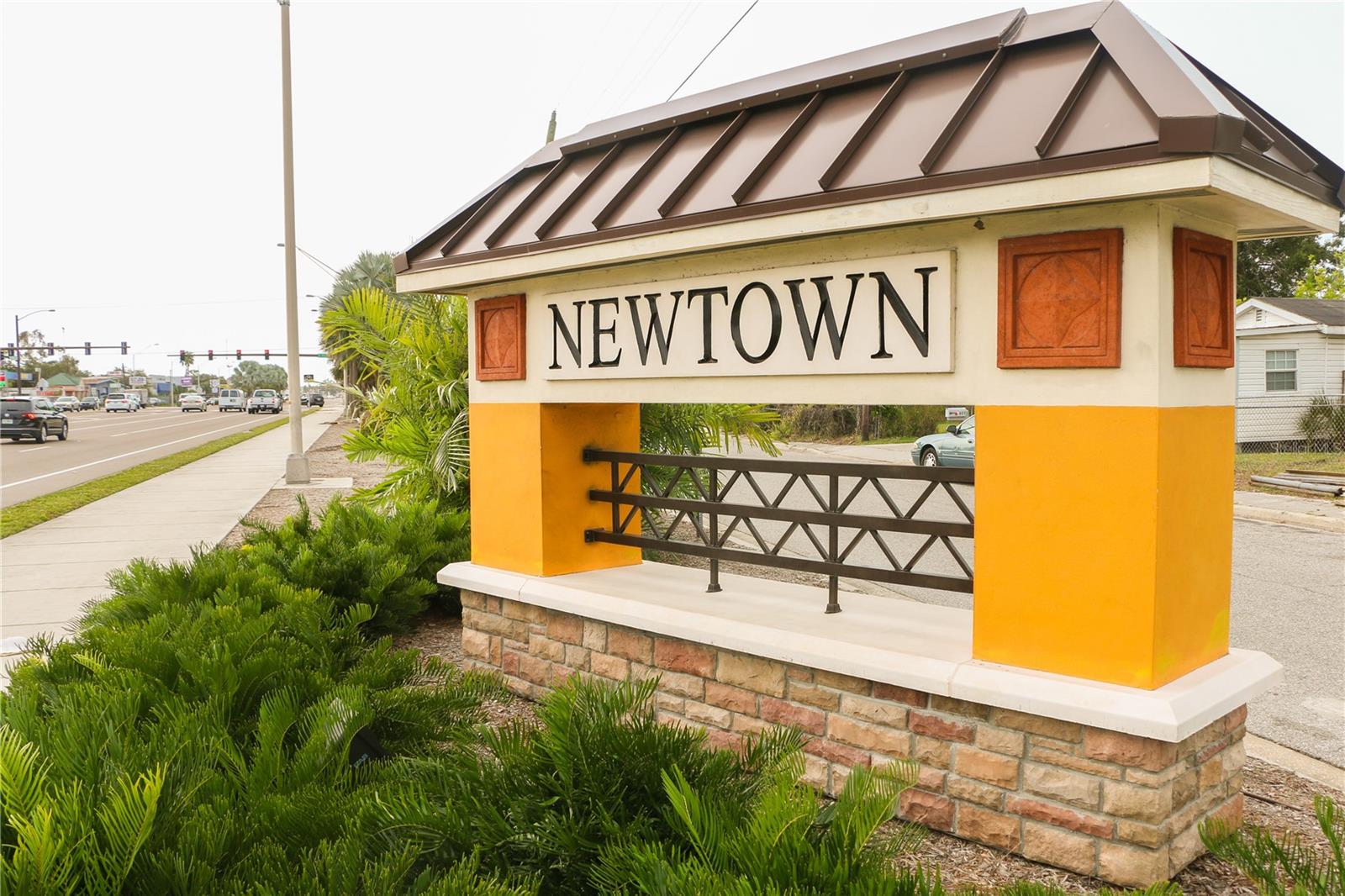 NEWTOWN HEIGHTS FIRST ADD TO - Residential