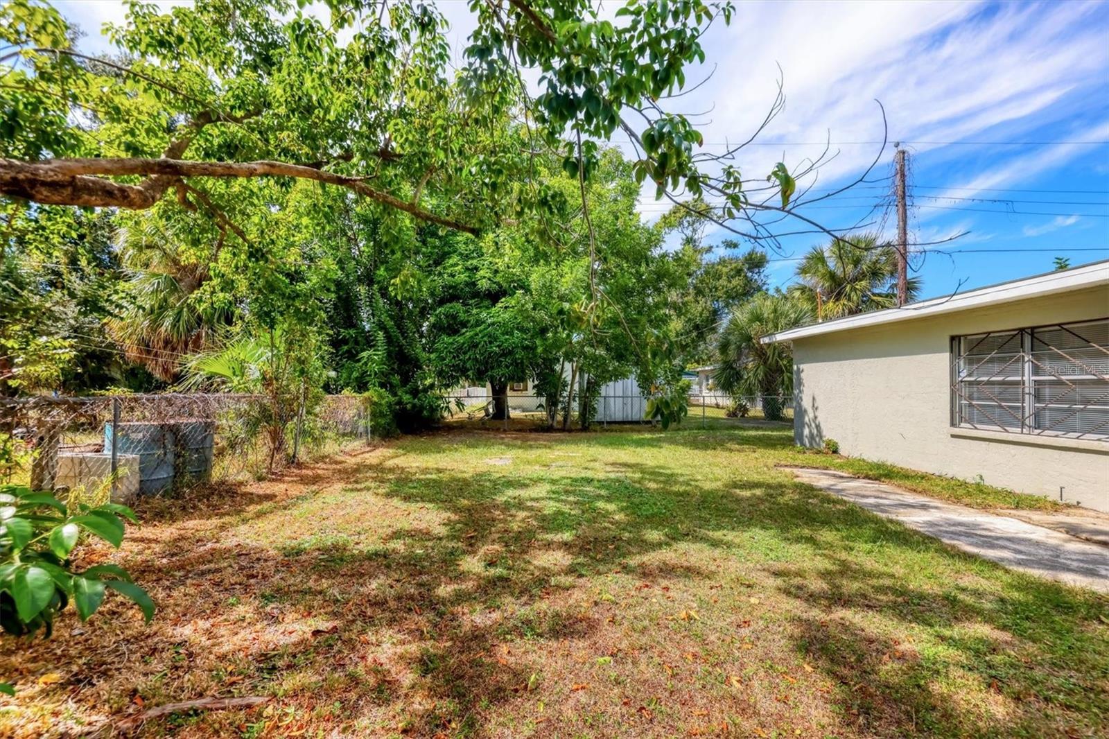 NEWTOWN HEIGHTS FIRST ADD TO - Residential