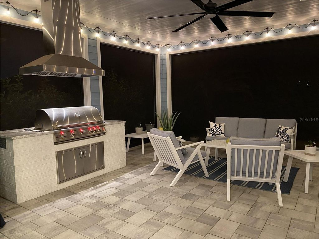 Photo of 11872 SW 33rd Lane, Gainesville, FL 32608 (MLS # O6397338)