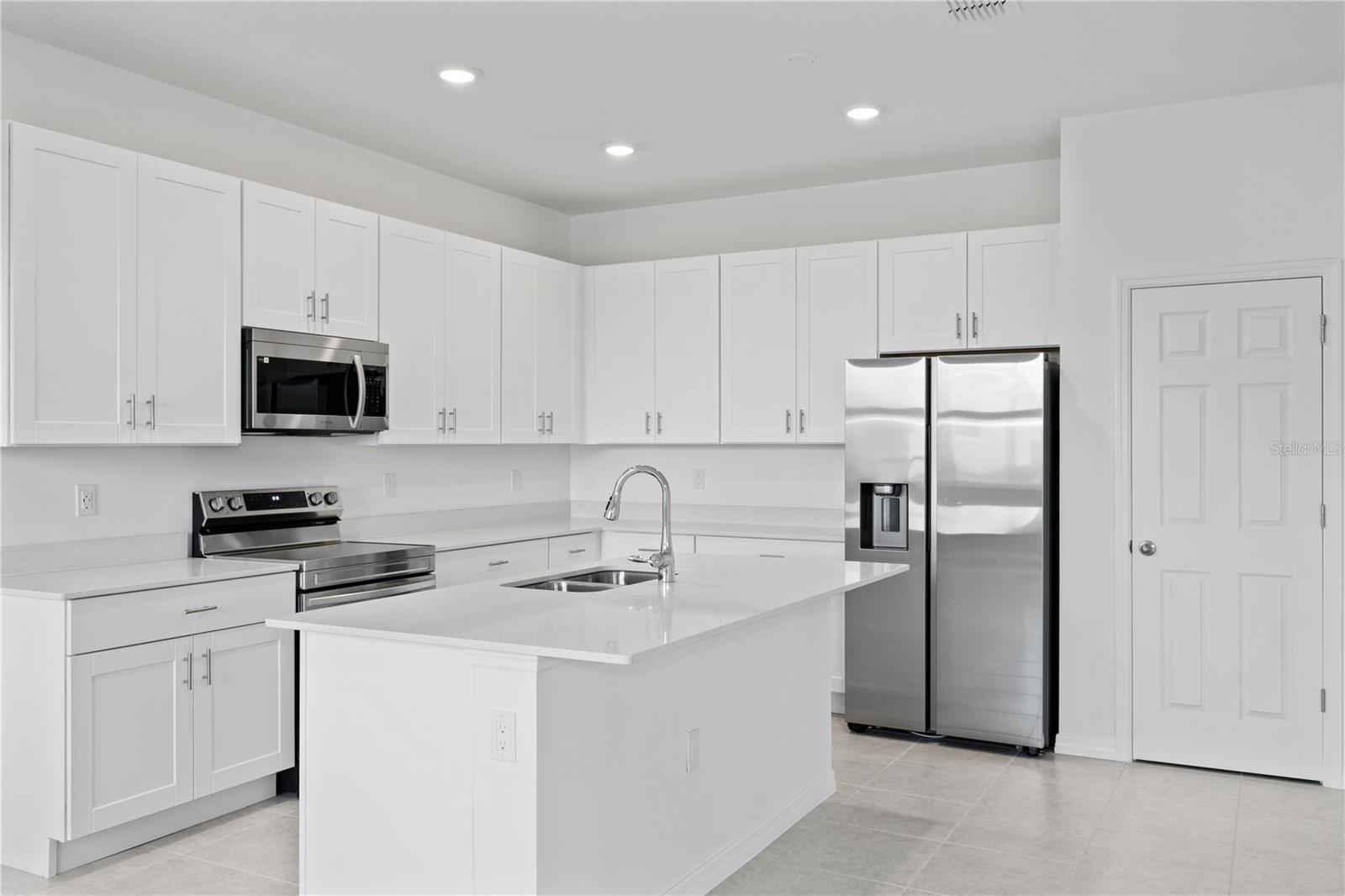 CYPRESS PARK ESTATES - Residential