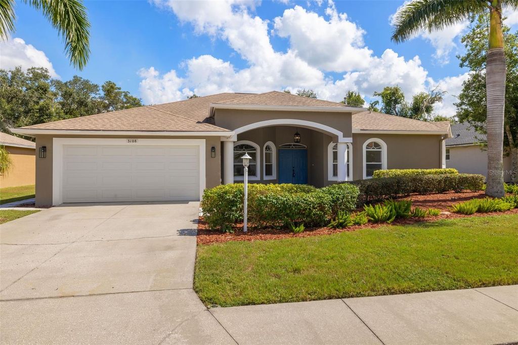 Photo of 3108 River Woods Drive, Parrish, FL 34219 (MLS # A4667408)