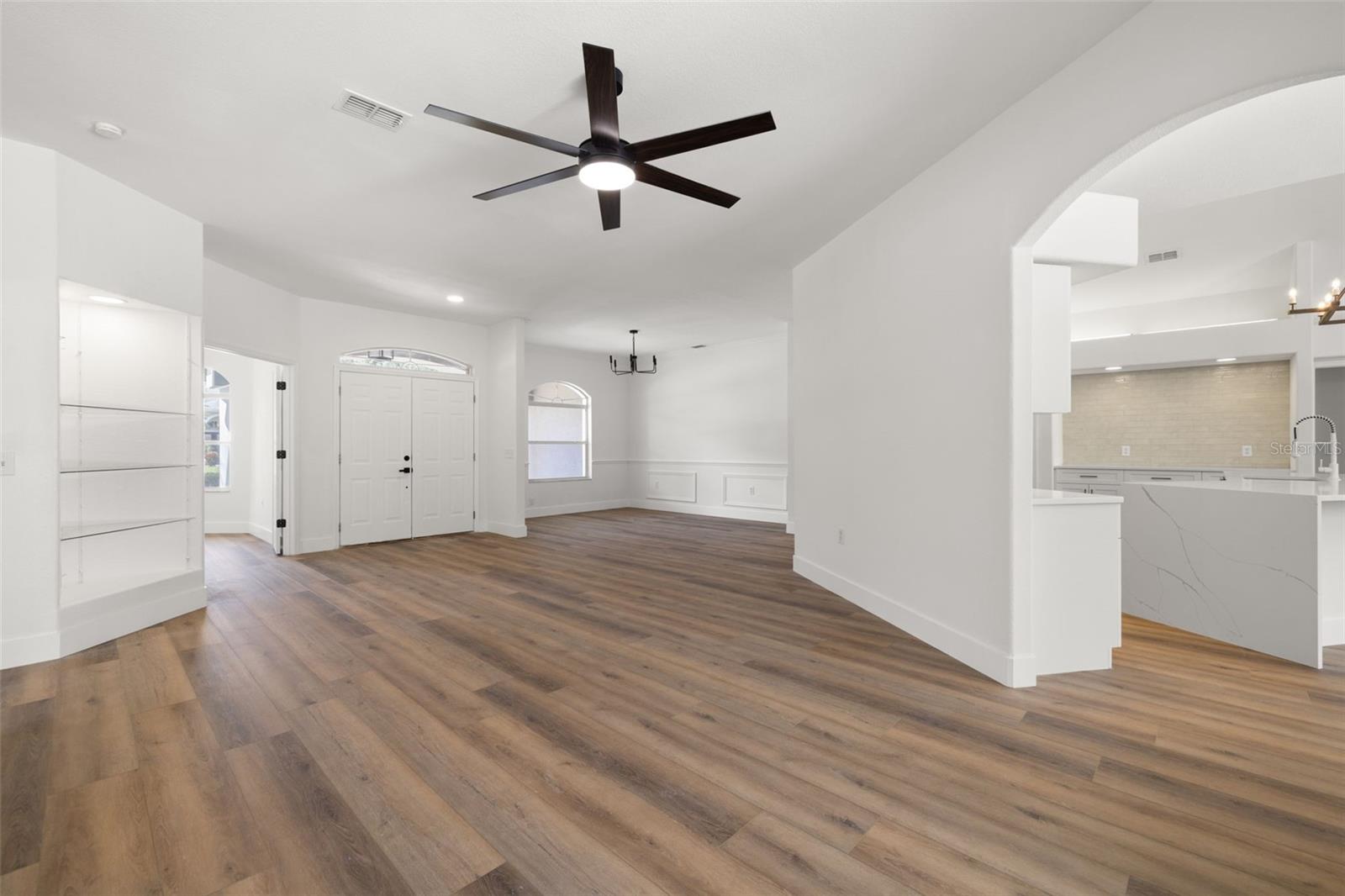 RIVER WOODS PH I - Residential