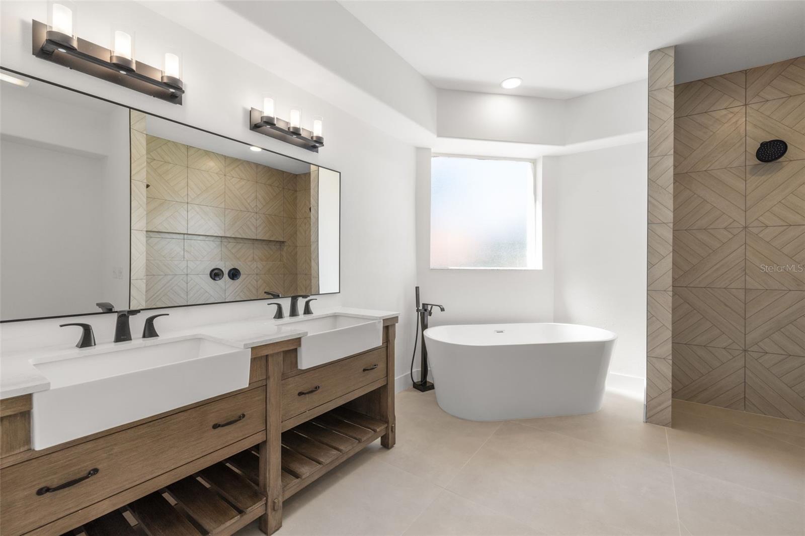 RIVER WOODS PH I - Residential