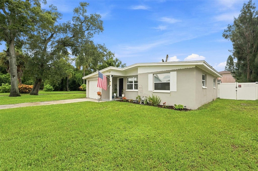 Photo of 1773 Ezelle Avenue, Largo, FL 33770 (MLS # TB8546044)