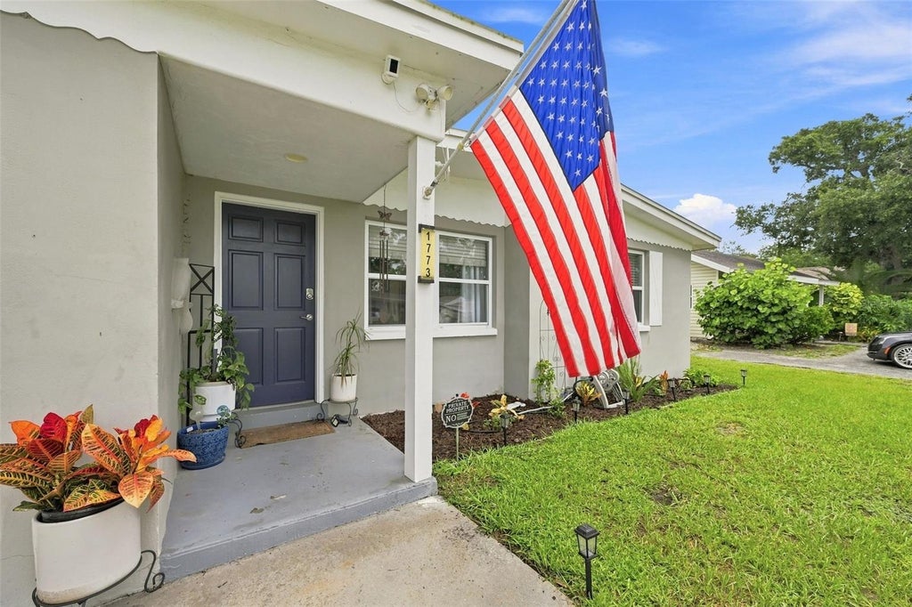 Photo of 1773 Ezelle Avenue, Largo, FL 33770 (MLS # TB8546044)
