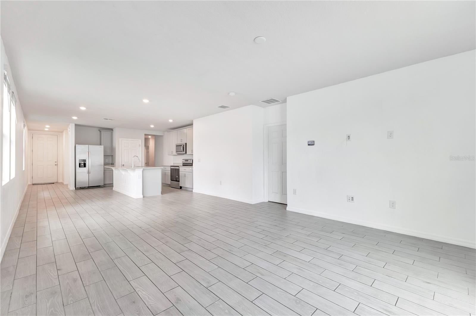 1831 CARNOSTIE ROAD