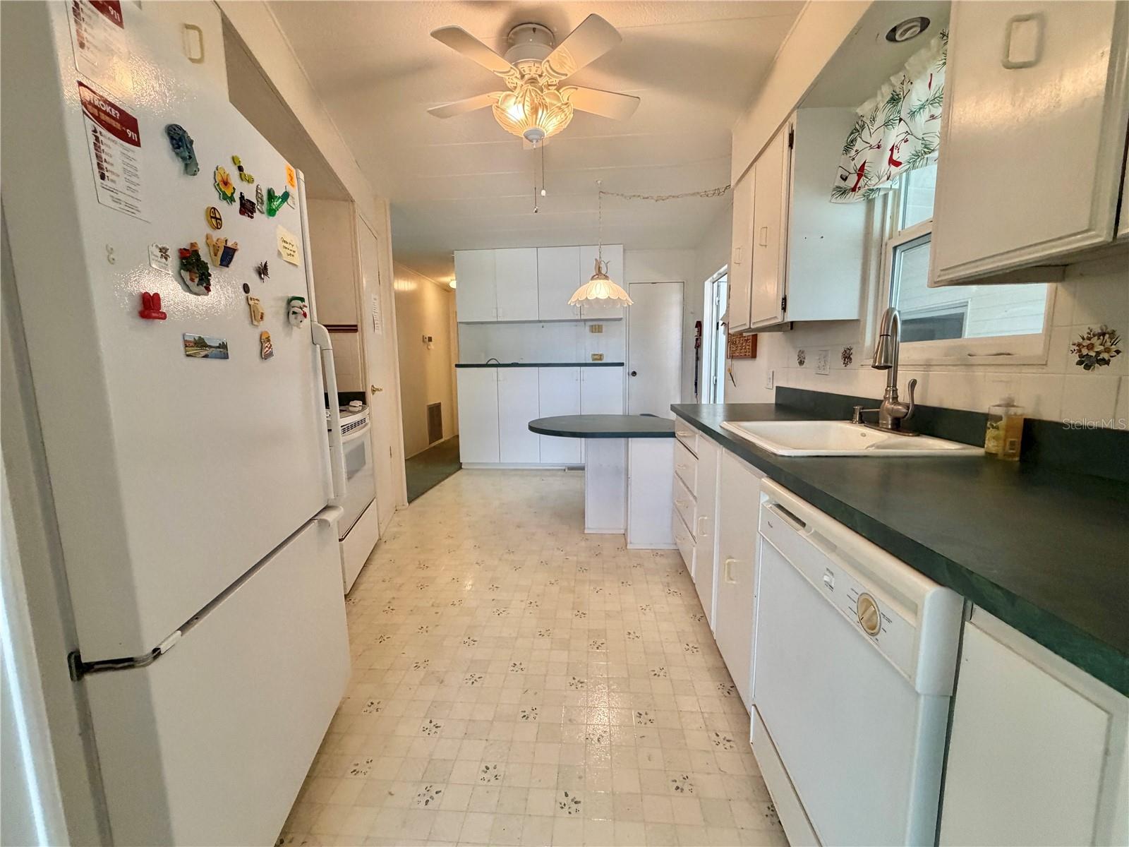 HAWTHORNE AT LEESBURG A COOP - Residential