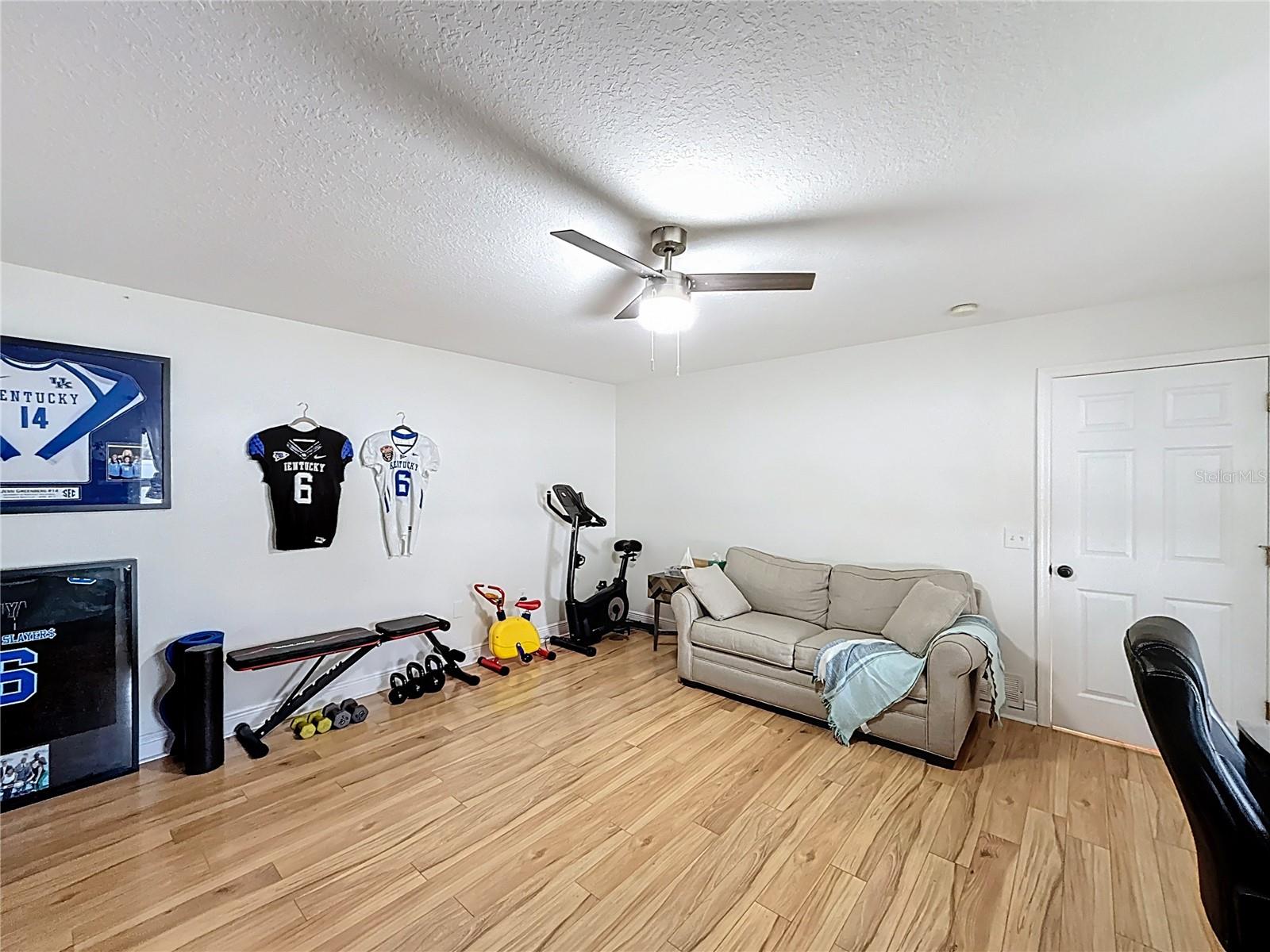 MARION OAKS UN 01 - Residential