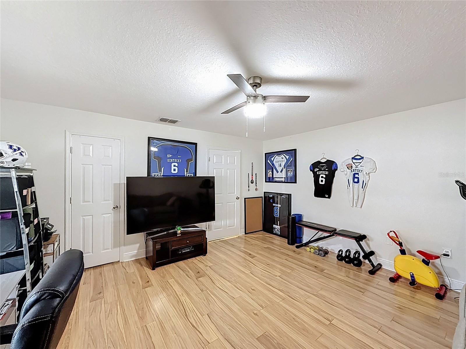 MARION OAKS UN 01 - Residential