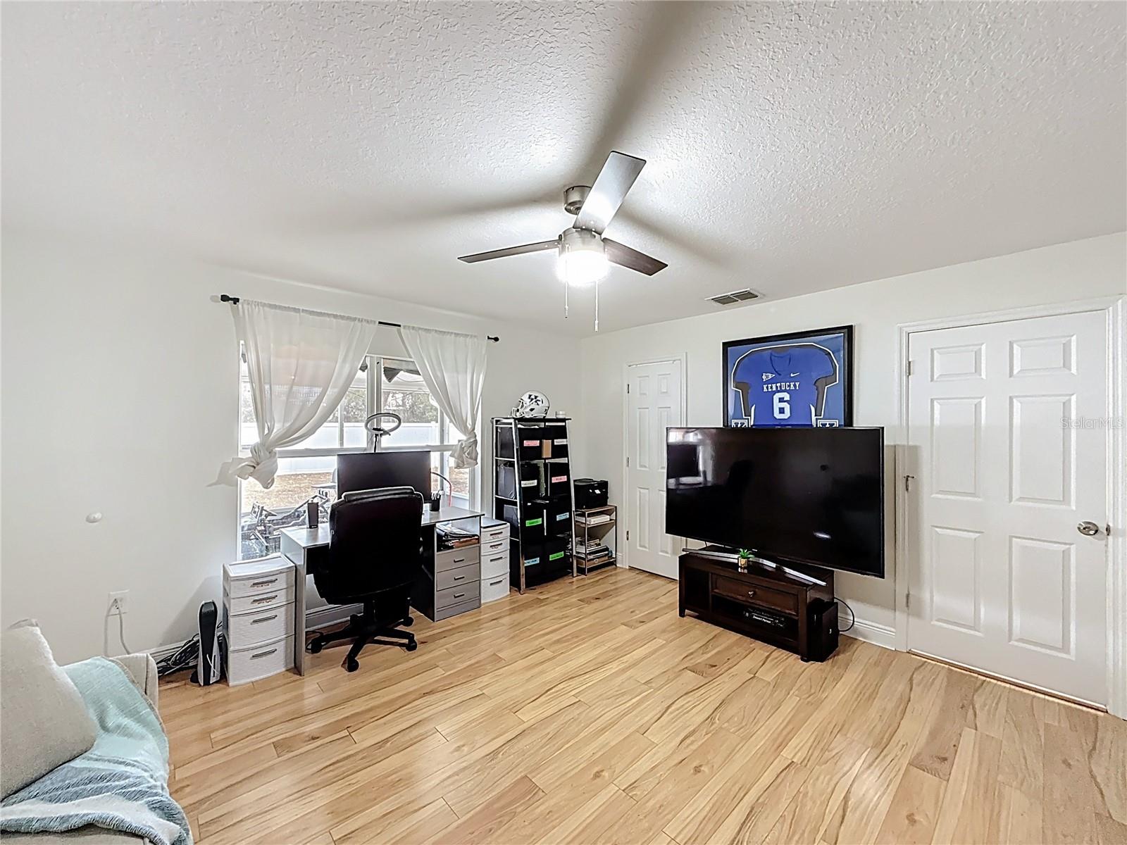 MARION OAKS UN 01 - Residential