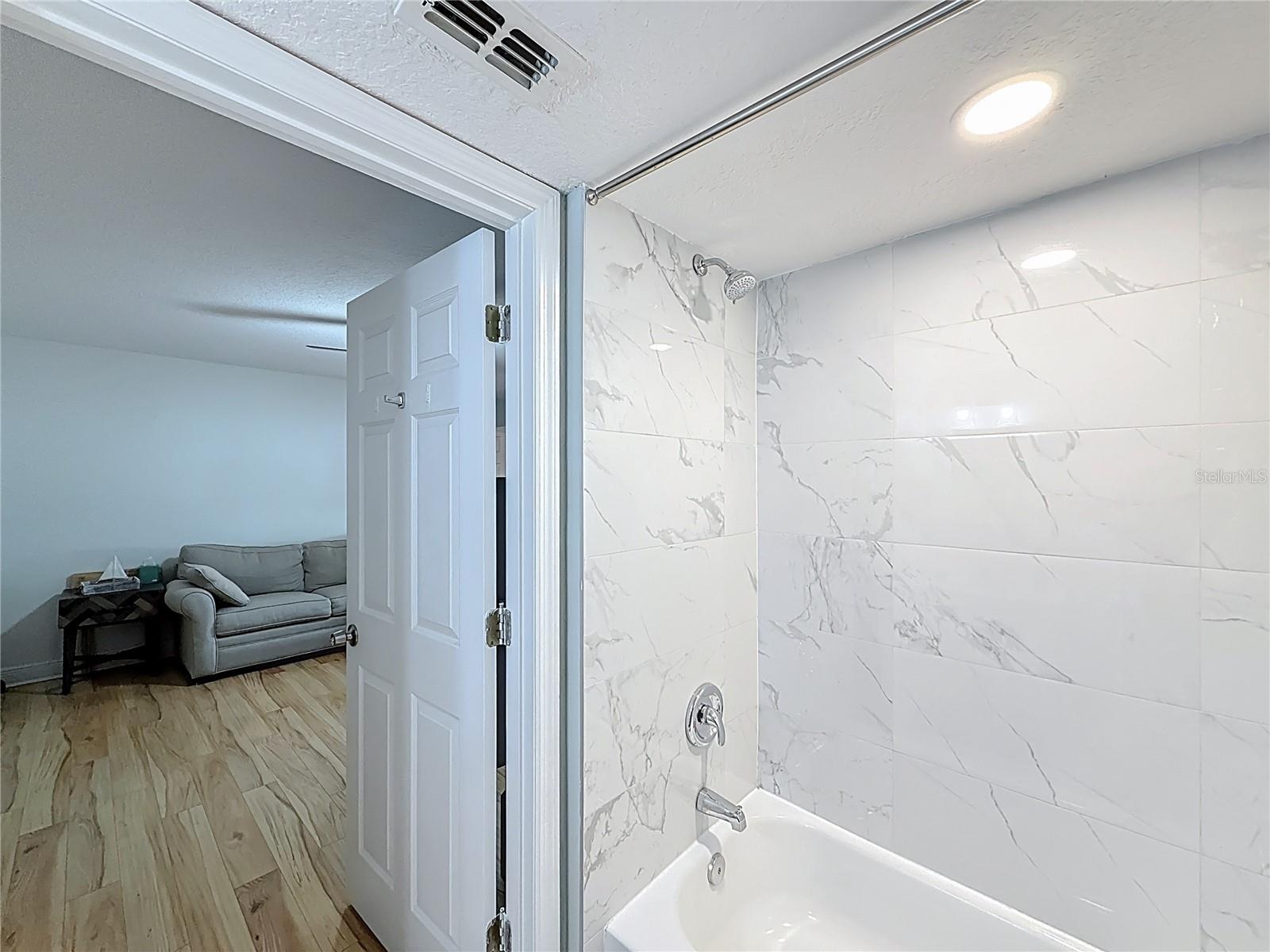 MARION OAKS UN 01 - Residential