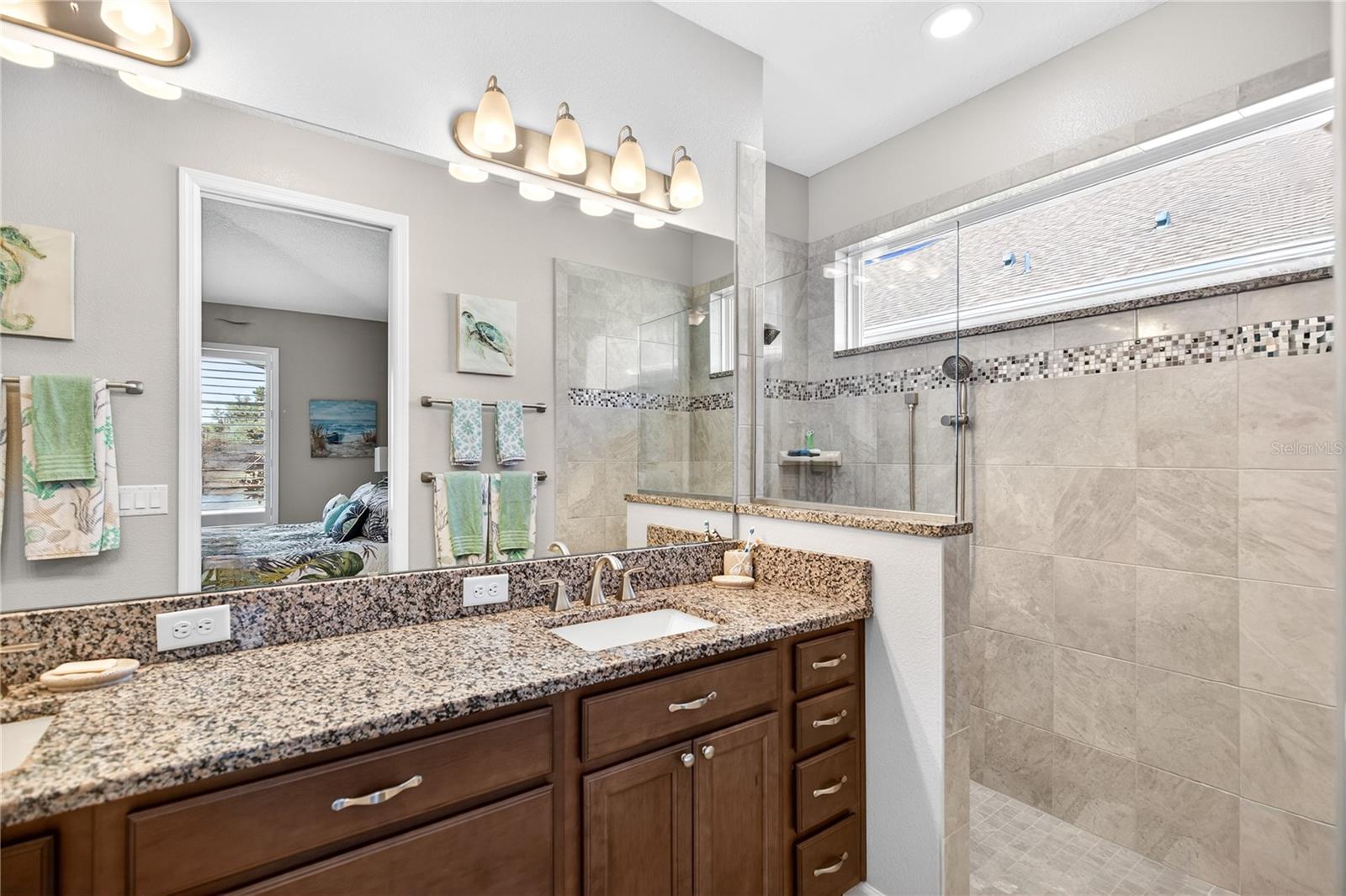 LAKES OF MOUNT DORA - Residential