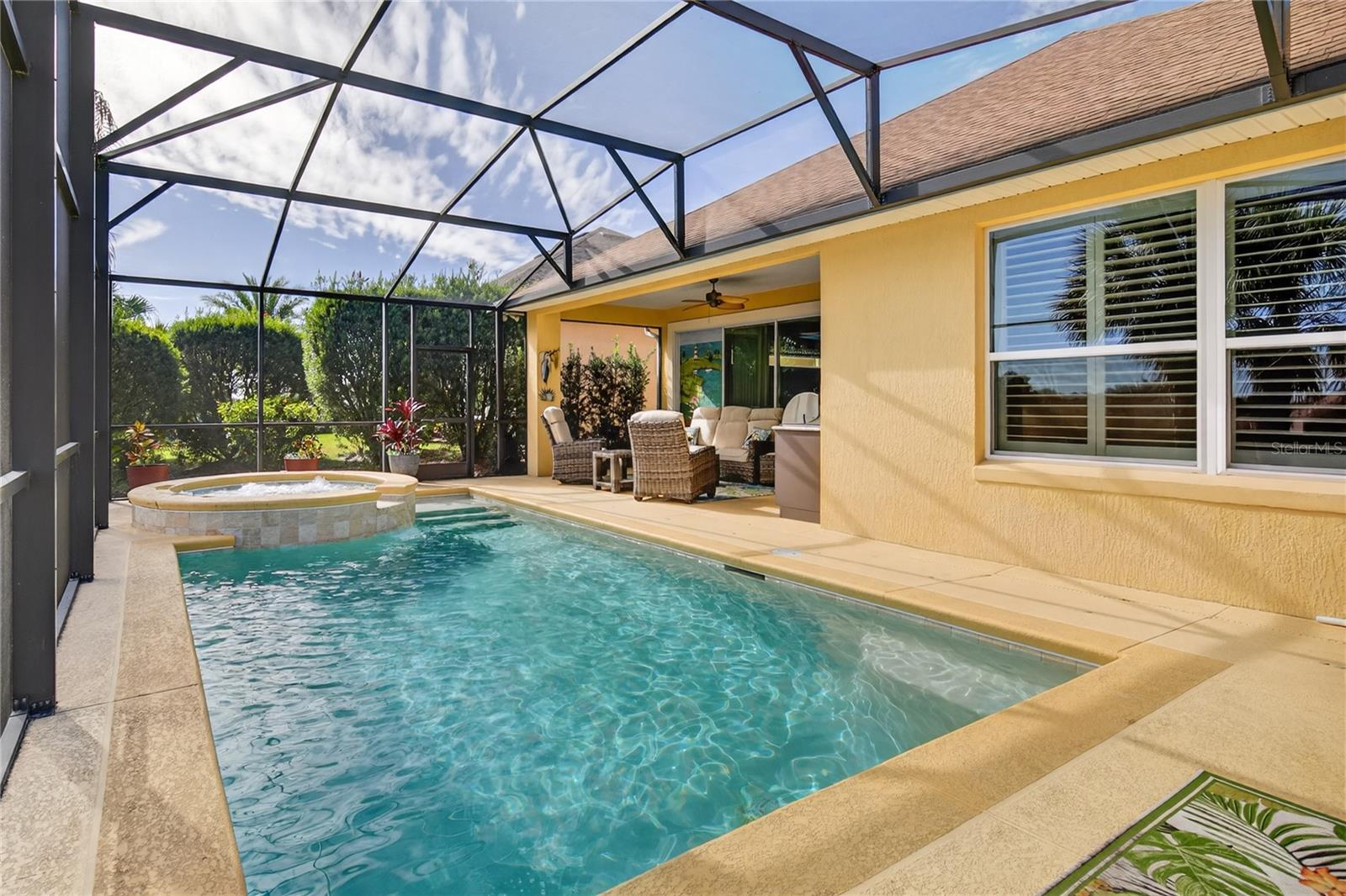 LAKES OF MOUNT DORA - Residential