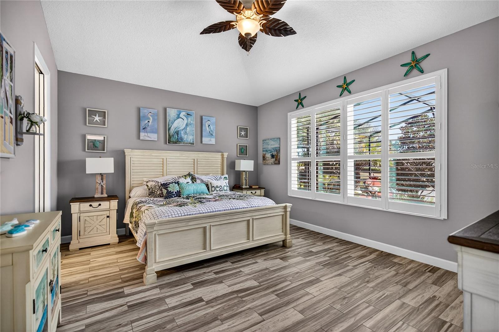 LAKES OF MOUNT DORA - Residential