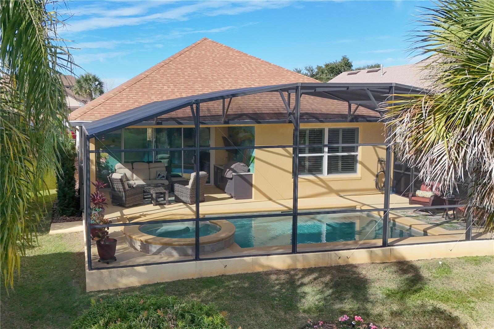 LAKES OF MOUNT DORA - Residential