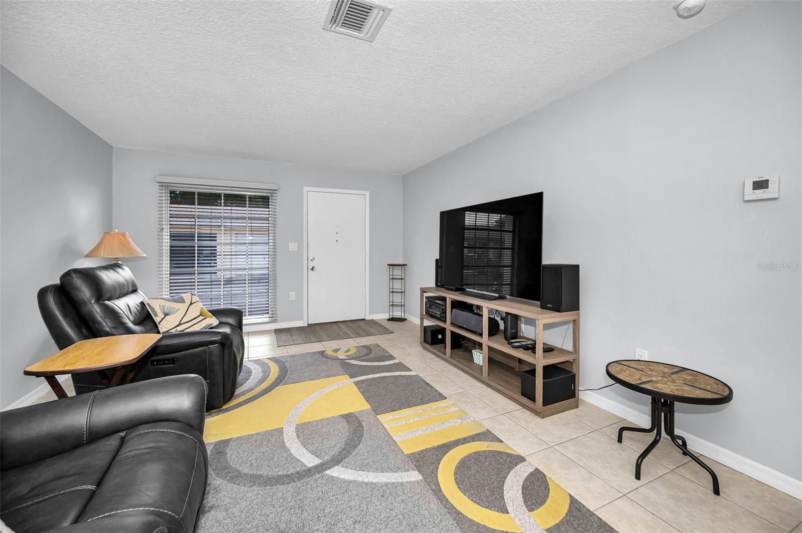 HEATHER HILL APTS - Residential