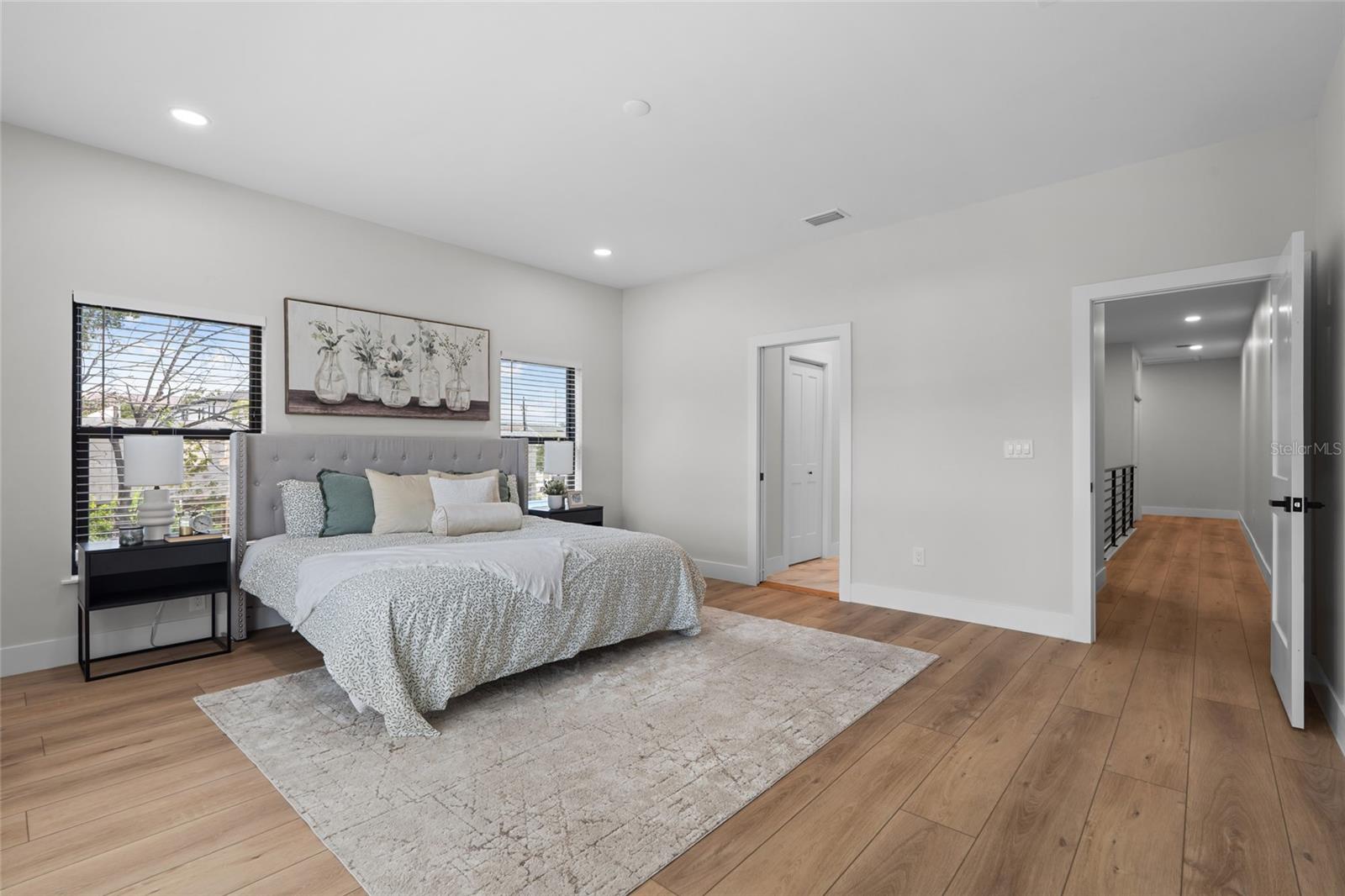 WESTSHORE PALMS - Residential