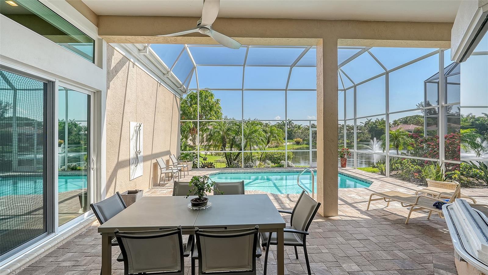 QUEENS HARBOUR - Residential