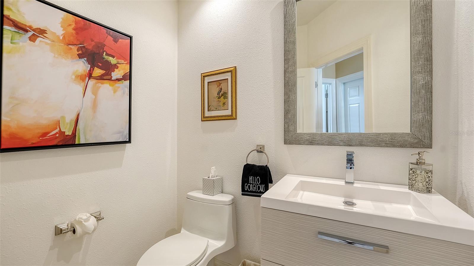 QUEENS HARBOUR - Residential